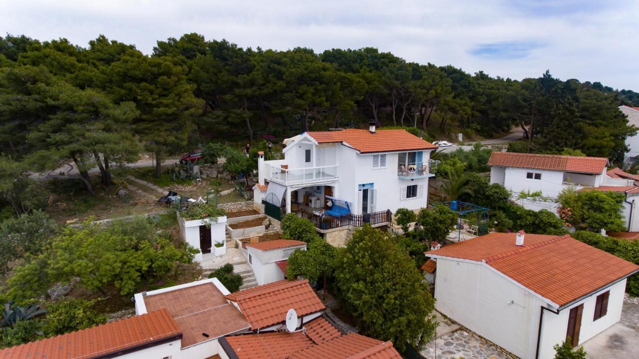 Apartments Cloud Đảo Hvar Ngoại thất bức ảnh