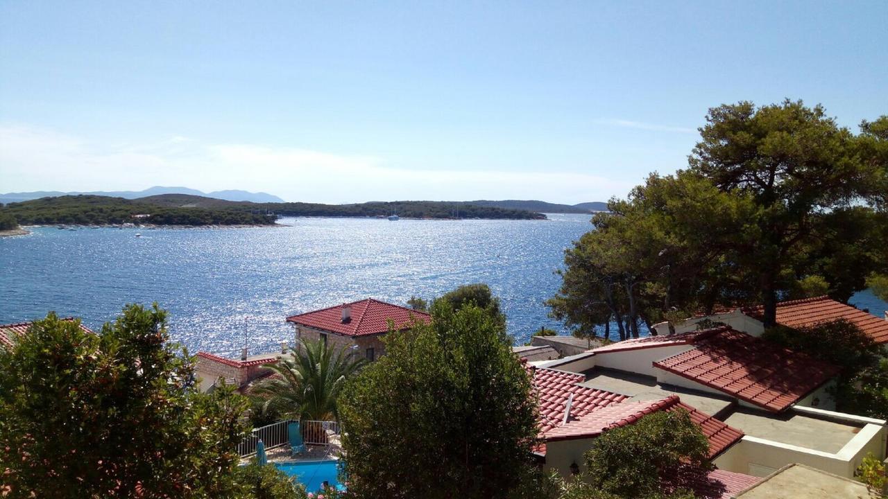 Apartments Cloud Đảo Hvar Ngoại thất bức ảnh