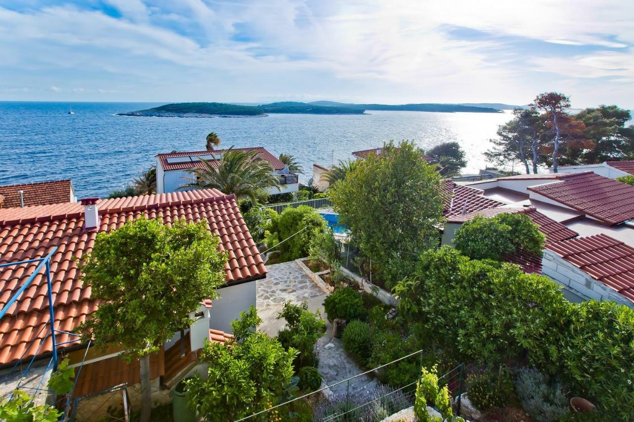 Apartments Cloud Đảo Hvar Ngoại thất bức ảnh